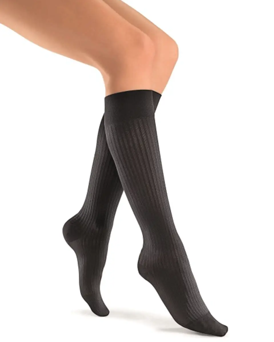 Jobst soSoft Women's 20-30 mmHg Ribbed Knee High